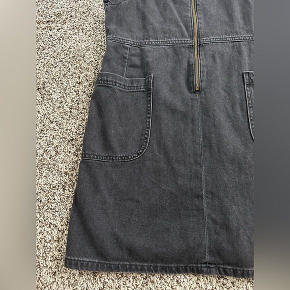 American Eagle. Women’s jumpsuit size small. - Picture 2 of 9